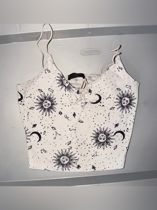 unknown Tops - White Ribbed Sun & Moon Cropped Cami Top